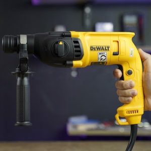 Máy khoan búa Dewalt D25032K-B1( Không kèm hộp)