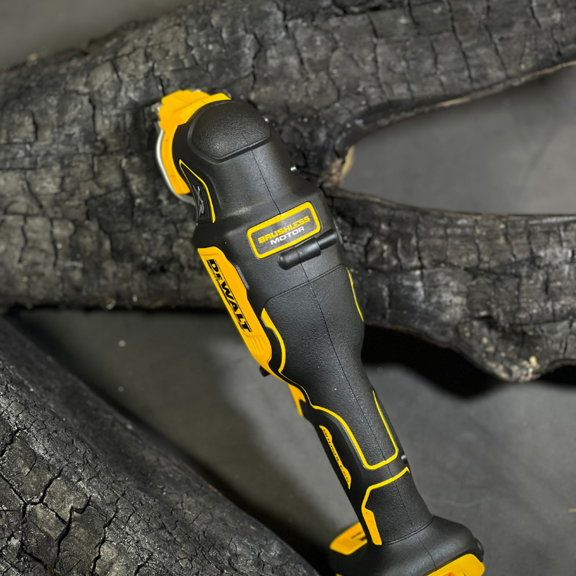 An Toàn và Tiện Ích: Lựa Chọn Chất Lượng với Dewalt DCS356N-KR 20V