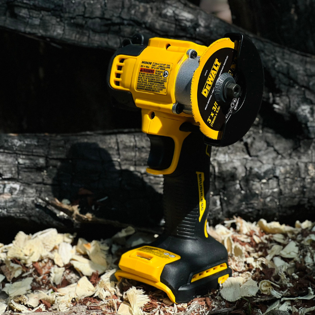 Máy cắt đa năng Dewalt liệu có đáng mua không