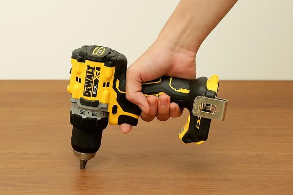 Máy khoan bắt vít dùng pin 20V Dewalt DCD800P2 (KÈM 02 PIN 5.0 + SẠC)