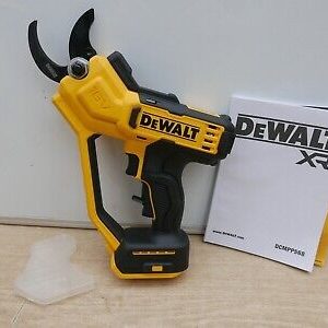 Máy cắt cành dùng pin 20V DeWALT DCMPP568 (không kèm pin sạc)