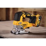 Máy cưa lọng cầm tay 20V Dewalt DCS334B